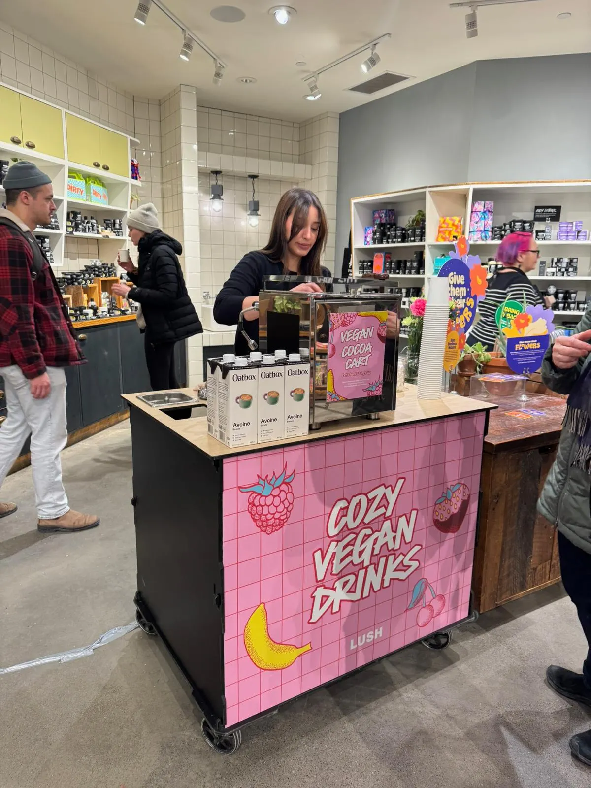 Qahwa Bar espresso cart serving guests at Cosy Vegan Drinks